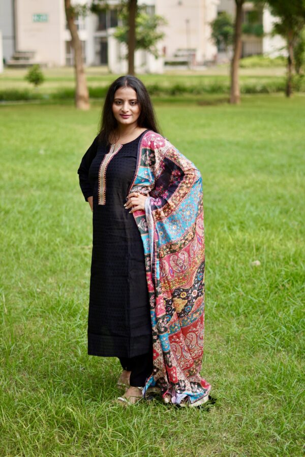 Black Cotton Straight Suit With Beautiful Muslin Duppata - Image 2