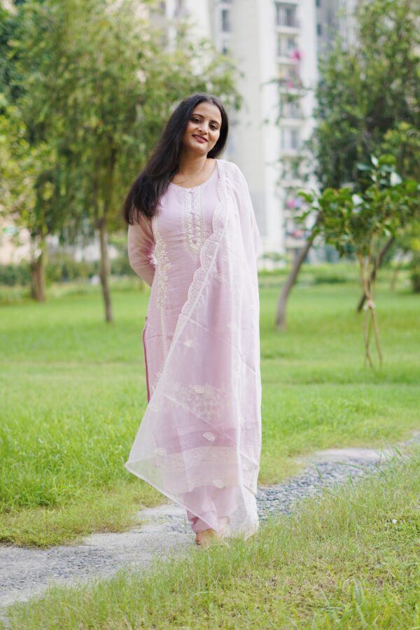 Pastel Pink Silk Beautiful Embrodieary Straight Suit With Beautiful Organza Duppata - Image 4